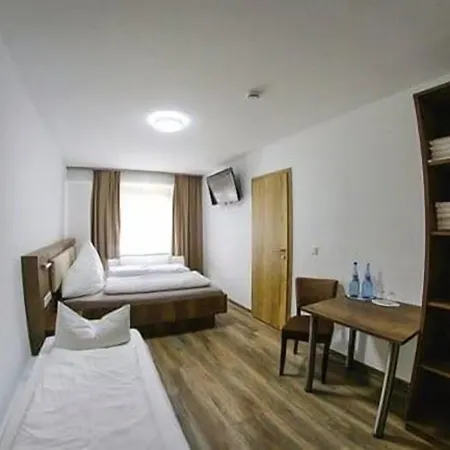 LOOK Hotel & Rooms-3